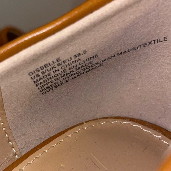 Camel Leather Pumps - Picture 2 of 4